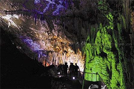 重庆鬼洞的由来介绍 洞穴中真的有鬼吗?