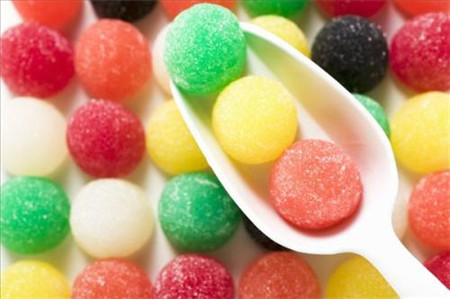 甜食吃多了有哪些危害?如何预防孩子得甜食病?