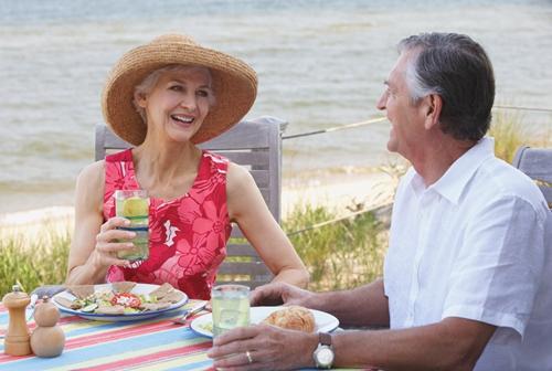 粗茶淡饭的饮食原则对老年人真的好吗?