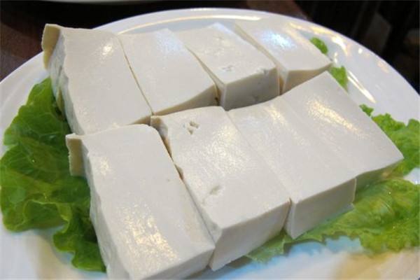 晚上只吃豆腐能减肥吗?营养师传授准新娘上镜4秘诀