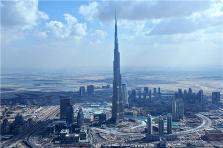 世界最高建筑:迪拜塔 仿佛天上的建筑