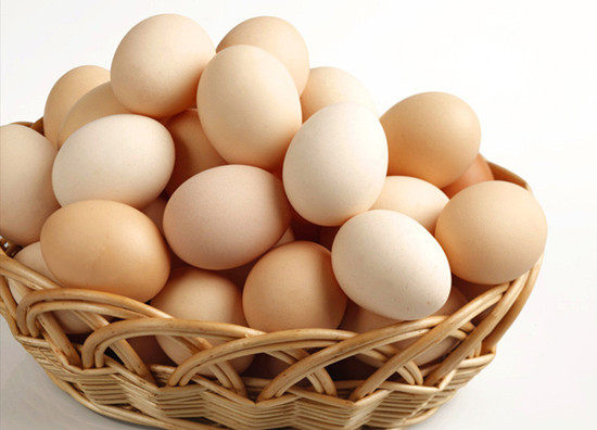 不能和鸡蛋一起吃的食物 小心中毒!