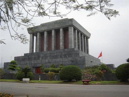 胡志明陵寝 越南民族英雄的坟墓