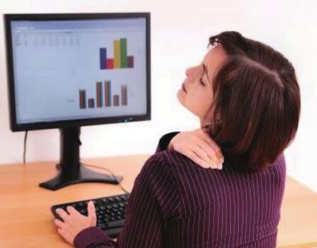 注意!肩膀痛的原因 肩膀痛怎么办?