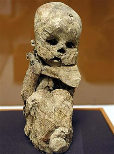 印加儿童木乃伊的发现 因为祭奠而死亡的孩子