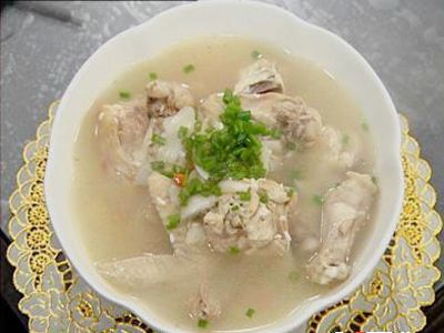 百合草鸡汤