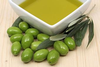 5、治疗慢性咽炎的偏方：橄榄茶